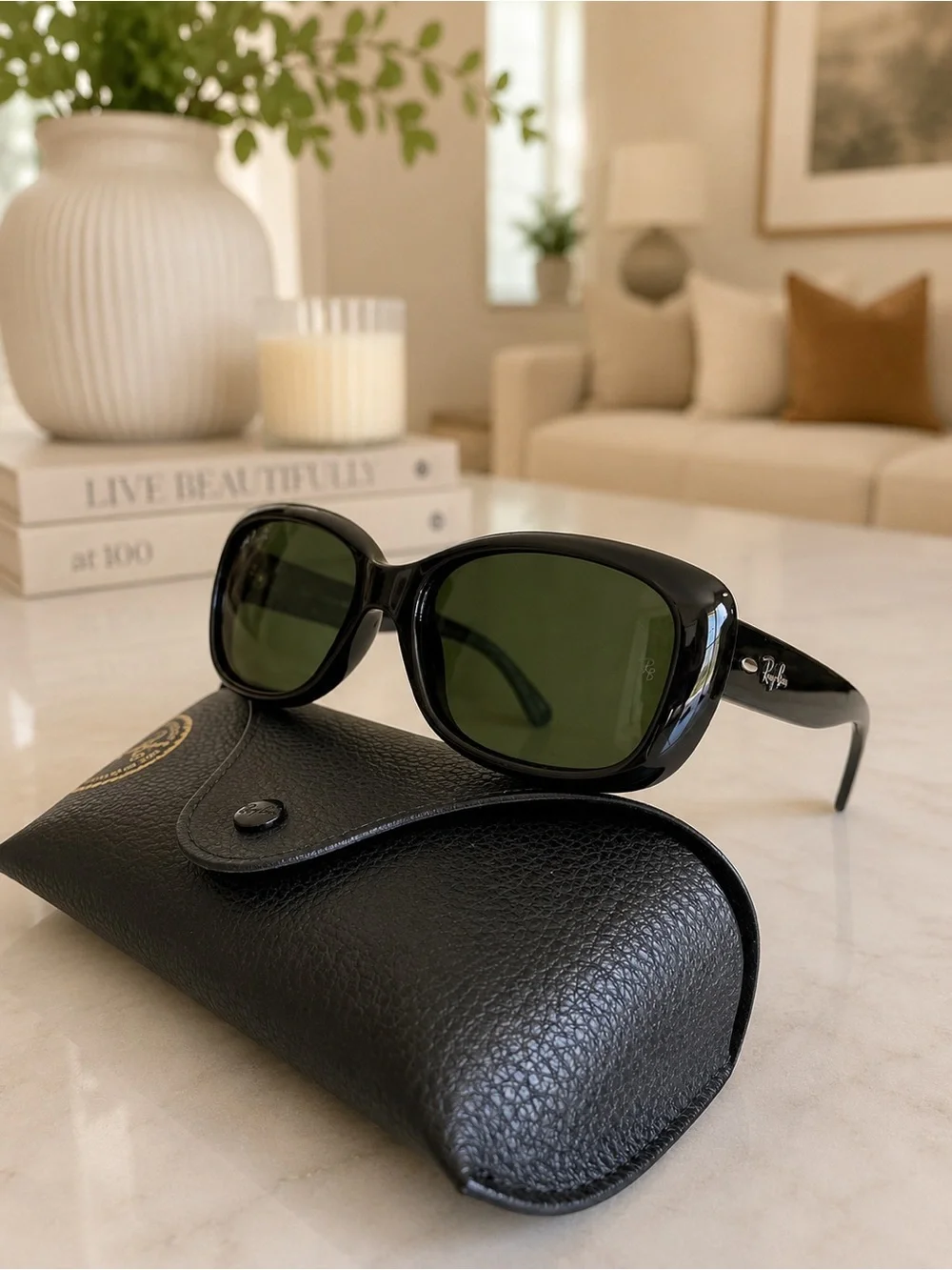 Ray-Ban sleek ray
